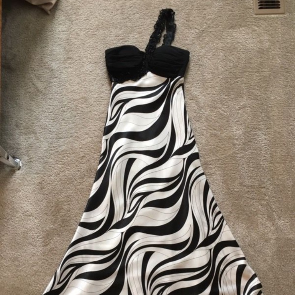 b. darlin gown